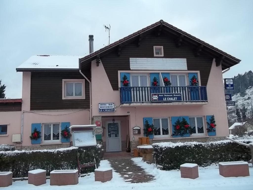 Hotel Restaurant Le Chalet Pierre-Percée Exteriör bild